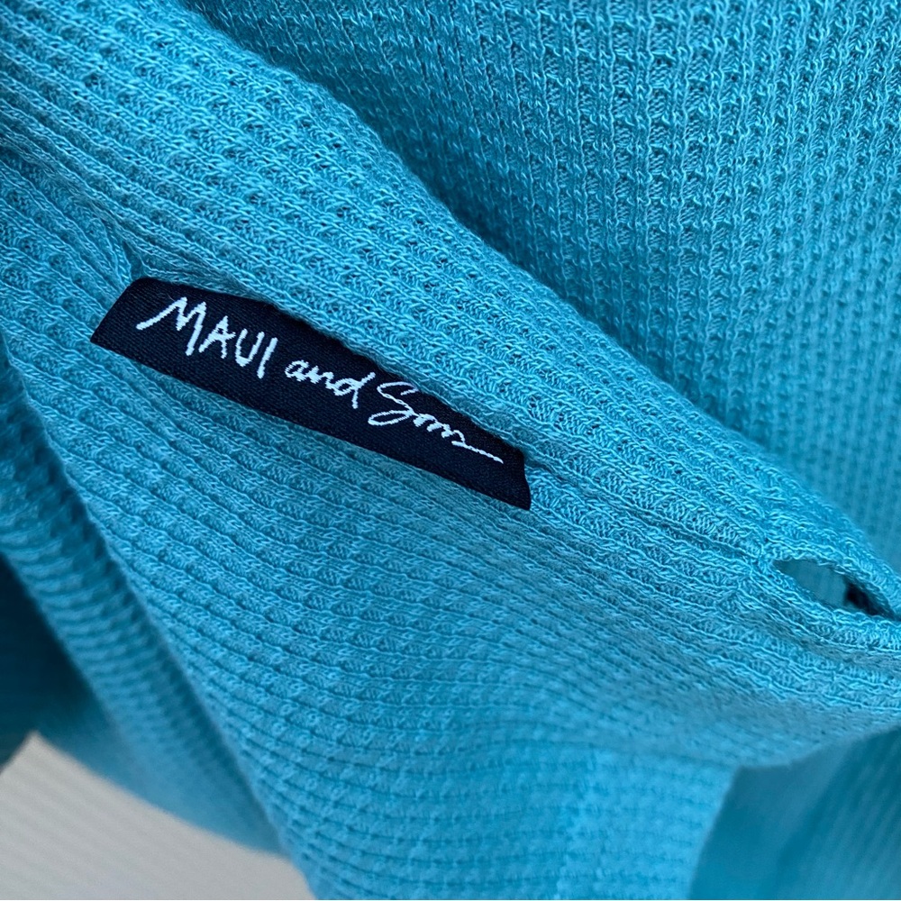 Maui and Sons Aqua Waffle Knit Long sleeve Hoodie NWT Large Fall Winter Staple - Picture 4 of 7